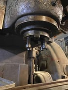 Cincinnati #4, vertical mill, 16-1/4" x78-1/2" table, 7.5 HP, #50 NS, 18" throat, rapid traverse - Image 3