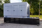 650 KW MTU #650RXC6DT2, generator, weatherproof enclosure, 277/480 Volts, 922 hours, 2008, #091419 - Image 2