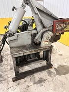 16" KRB #A114, hydraulic alligator shear, 15 HP, 15-50 SPM, feed table, hydraulic hold down clamp - Image 4