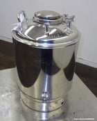 5.2 gallon Alloy Products, Stainless Steel vertical reactor, 12" diameter x 10" straight side, 50 psi @ - Image 2