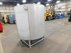 750 gallon 304 Stainless Steel tank, 64" dia. x 59" straight wall, 17.5" man hole, 2.75" drain port, 1" side - Image 6
