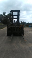 24900 lb. Caterpillar #P26500, Diesel Forklift, 11.09'max fork height, 79.77"max fork spread - Image 2