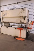 140 Ton, Wysong #THS140-120, press brake w/Automec Autogage back gauge, 10' overall, 96" between housing - Image 3