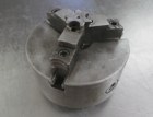 6" 3-Jaw self-centering universal LOO back lathe chuck with wrench (YMC) - Image 2