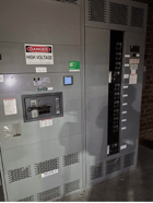 2000 Amps, Square D #QED, switchboard main breaker with distribution, 480 Volts indoor - Image 1