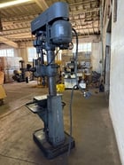 22" Buffalo #22, heavy duty drill press, 1.5" capacity, 65-1350 SPM, 220/440 V., 3-phase, power feed - Image 5