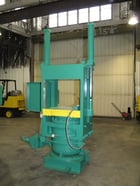393 Ton, 27" x 24", 22" daylight, 16" stroke, 20" ram, push-back cyls, Omron PLC, 10 HP, #1814 - Image 2