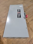 200 Amp. General Electric #TH4324R, Fusible Safety Disconnect Switch, 3-pole, 4-Wire, 60 HP, 240 VAC - Image 2