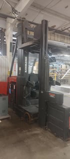 3000 lb. Raymond #SA-3SR30T, Order Picker/Fork Lift, 42" forks, 135" lift height, 48 volt battery electric - Image 3