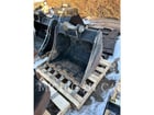 Caterpillar Work Tools (Non-Serialized) BHL 36" HDBKT, Bucket, S/N: BN171004082, 2017 - Image 2