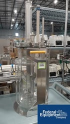 2.64 gallon Sartorius, benchtop glass reactor vessel, double blade mixing stem, jacketed - Image 1