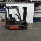 5000 lb. Toyota #8FBCU30, electric forklift, 48 V., 3-stage, 189" lift, side shift, 2015 - Image 1