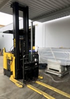 Hyster #N45XMXR, electric reach forklift, 144" lift height, side shift, 42" L forks, charger - Image 2