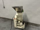 6" x 11" Rapid #611SR, granulator, 3 HP, 16 fly knives, 2 bed knives, 1/8" screen, bin discharge, caster - Image 1