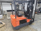 4000 lb. Toyota #7FBEU20, forklift, 189" lift height, 3-stage mast, 42" forks, cushion tires, side shift - Image 4