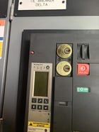 Square D, 1600 Amp, 2200 Volts, 700 Volts, 50 KA Delta Wye Main Breaker, 2006 - Image 4