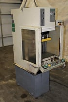 15 Ton, Greenerd #HPB-15, hydraulic press, 8" stroke, 13.5" daylight, 9" throat, 18" x11"bed, 33 gallon - Image 2