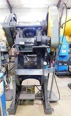54 Ton, Federal, Back Gauge OBI press, 18.5" x28.5" bed, 5 HP, 10" throat, electric foot switch - Image 2