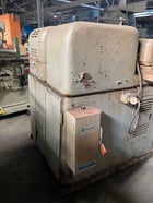 4" x 12" Landis #4H, plain hydraulic cylindrical grinder, 16" outside dimension x 2" width x 8" hole grinding - Image 6