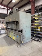 175 Ton, De Laurice #17510, Hydraulic Press Brake, 121.5" overall, 124" between housing, 6" stroke, 14" Shut - Image 2