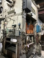 200 Ton, Verson #S2, 6" stroke, 33" Shut Height, 60" x48" bed, 40-80 SPM, cushion, 1973 - Image 2
