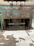 250 Ton, Niagara #E-250, single point gap press, 10" stroke, 22" Shut Height, 6" adj., 58" x34" bed, 32 SPM - Image 5