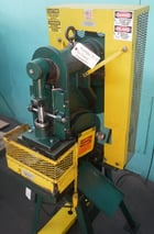 2" x 2" x 1/4" Rogers #Presshear-No.-10, Power Ironworker, 18 Ton Punch capacity, 2" Stroke, 6.5" Shut - Image 6