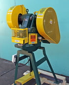 2" x 2" x 1/4" Rogers #Bantam, Ironworker, 10 Ton capacity, 3.7" Shut height, 1/2" Punch Hole thru 1/4" - Image 4