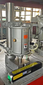 2 Ton, Airmite #DAP38, Benchtop Hydraulic Press, 5" Bore, 1/2" Pipe Size, 39.26 Power Factor - Image 6