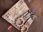 12", 10", 8" Dezurik, Trueline, Orbinox, manual Stainless steel slide gate valves, lot of 13 - Image 4