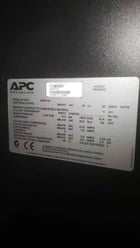 APC #ACRP102, InRow AC, R407C, (2) Blowers & Heaters, 2.4/11.5 bar, 32 Amps, 380-415 VAC - Image 4