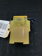 Pilz pnoz 11 safety relay 24v used - Image 2