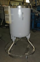 50 gallon DeDietrich, Glass Lined Tank, Vertical, 100 psi/FV @ 500°F Internal, No Jacket, on wheels - Image 2