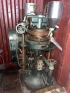 2.5 Ton, Stokes #BB2, Rotary Tablet Press, 27-Station, 725-1400 tablets/min., 5/8" max Tablet diameter - Image 2