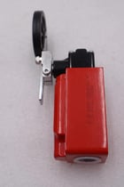 Allen-bradley 440p-mrrb22e limit switch ser a stock #k-2268 - Image 3