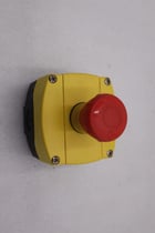 Allen-Bradley Push Button PC-PBT-GF30 STOCK K-3468 - Image 1