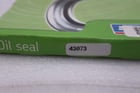 NEW IN BOX 43073 - CR Seals STOCK 5674A - Image 2