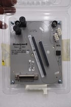 NEW Honeywell CC-TD0R01/ 51308376-175 Rev.A1 Digital Output Relay STOCK G193A - Image 1