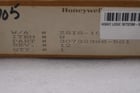 New in box honeywell 30732396-501 hiway logic pwb stock g607 - Image 3