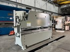 130 Ton, Accurpress #713010, hydraulic press brake, 10' overall, 120" between housing, 8" stroke, 10 HP - Image 2