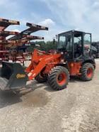 Hitachi #ZW80-5B, wheel loader, 110 hours, Deutz TD2.9L4 diesel engine, 22 gallon tank, 3260 psi @ 2200 RPM - Image 2