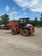 Hitachi #ZW80-5B, wheel loader, 110 hours, Deutz TD2.9L4 diesel engine, 22 gallon tank, 3260 psi @ 2200 RPM - Image 5