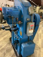 6" Pratt & Whitney, vertical slotter, 15" table to ram, 10" vertical adjustment of ram, 3 HP - Image 7