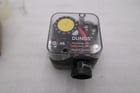 Dungs 217-093a gao-a4-4-6 combustion controls gas pressure switch stk h563a - Image 2