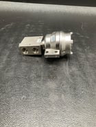 Alcon 33d31z5a3-6j259 solenoid valve 3/2 way ss 24vdc new - Image 4