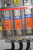 300 HP Yaskawa, CIMR-UU4A0361AUA, frequency drive, 361 amps, 380/500 Volts, Matrix drive - Image 9
