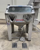 32" x 24" x 19" Guyson #SBP-40, cyclone reclaim 75/12, 750 cfm, safety interlock doors, 2003 (2 available) - Image 2