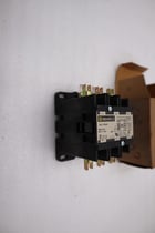 Square D 8910DPA33V02 Definite Purpose Contactor 3 Pole Open Type STOCK H818A 785901073536 - Image 3