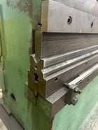 130 Ton, Accurpress #713012, Hydraulic Press Brake, 12' L x 8" width Bed, 124" Between Housings, 8" Stroke - Image 7