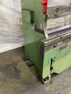 135 Ton, Cincinnati #135CBx10, hydraulic press brake, 12' overall, 126" between housing, 8" stroke, 20 HP - Image 5